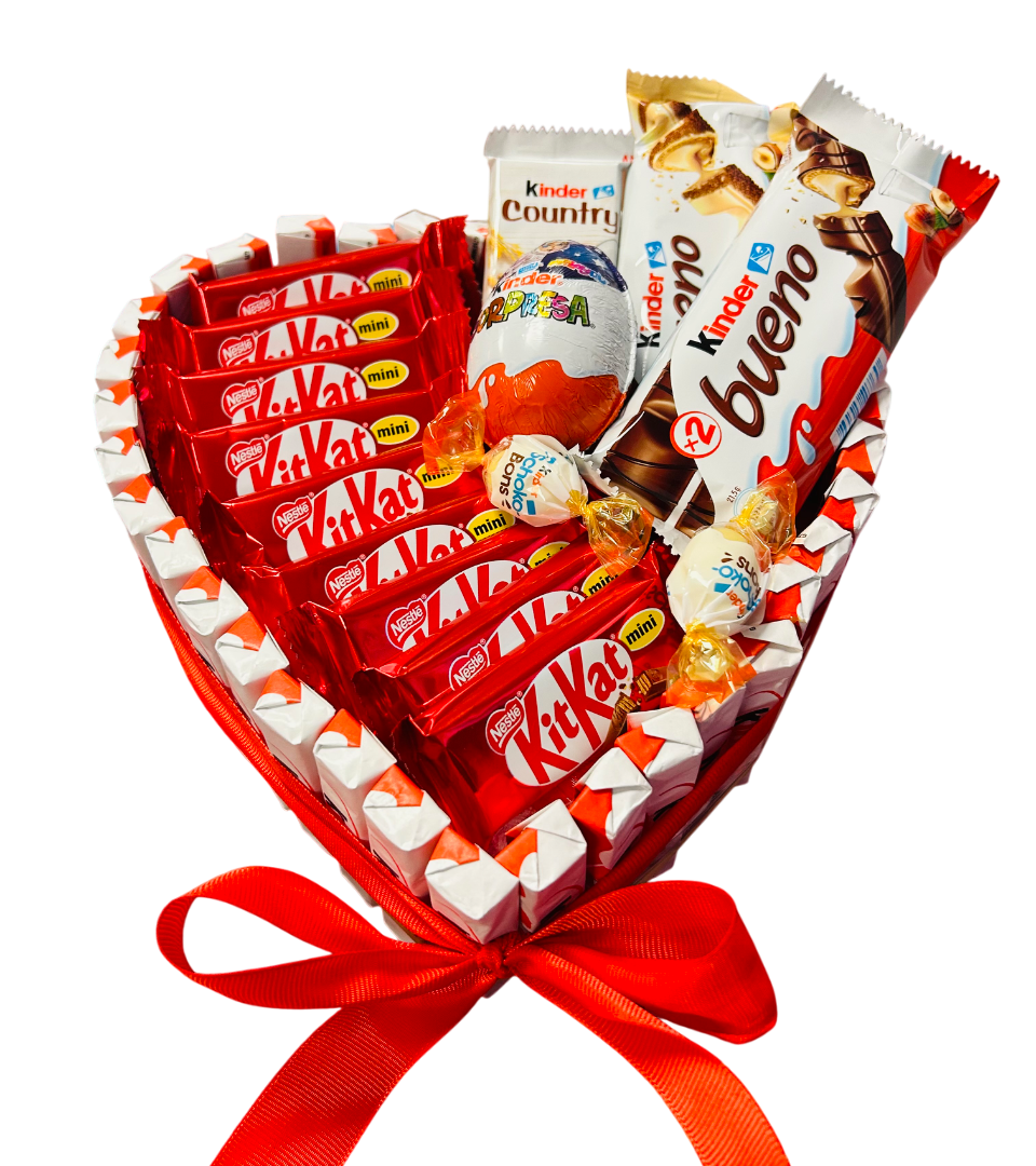 Tarta chocolates mediana kinder + kit Kat . corazón ,San Valentín.